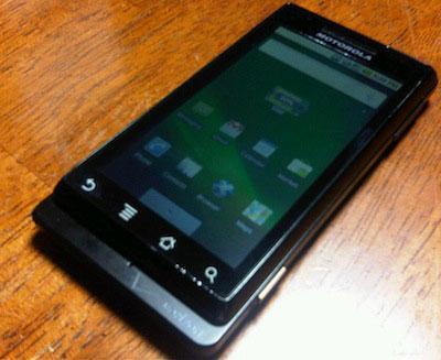 Motorola Droid front screen