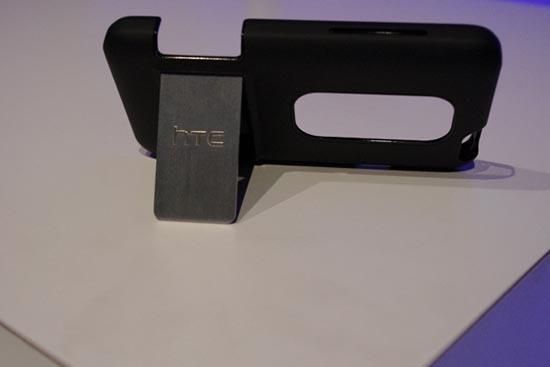 HTC EVO 3D kickstand case