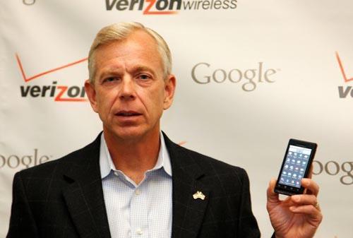 Verizon CEO Lowell McAdam