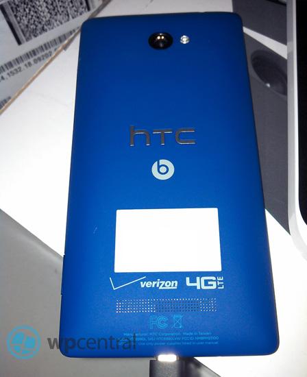 Verizon HTC Windows Phone 8X California Blue rear