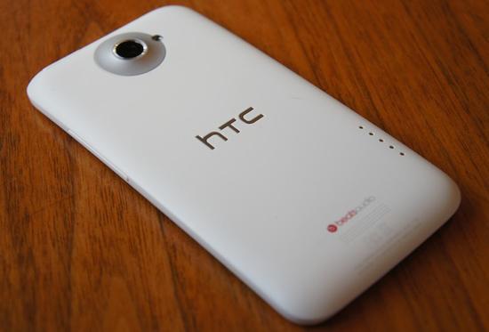 AT&T HTC One X rear