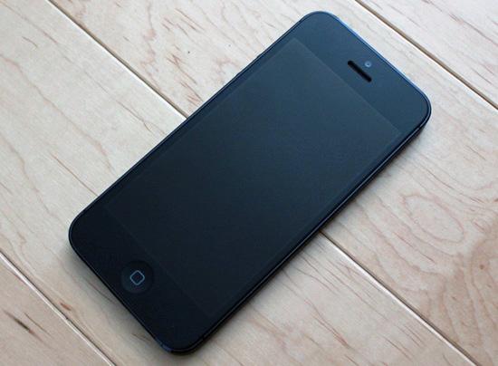 iPhone 5 black and slate off angle