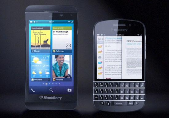 BlackBerry 10 touchscreen, QWERTY phones leak