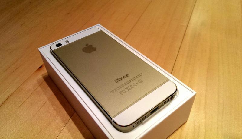 Gold iPhone 5s rear