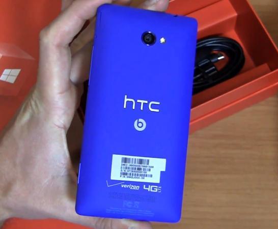 Verizon HTC Windows Phone 8X rear