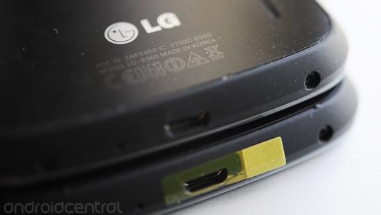 Google Nexus 4 rubber nubs