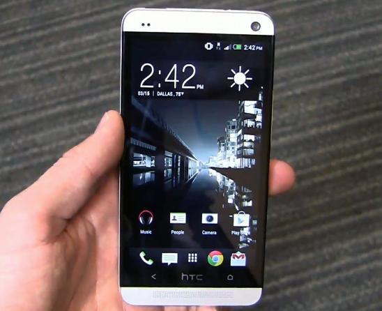 HTC One front