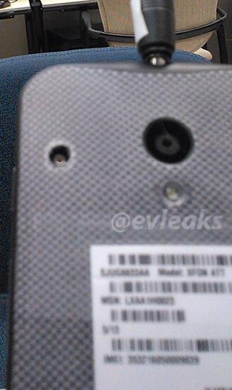Motorola AT&T Android phone leak rear