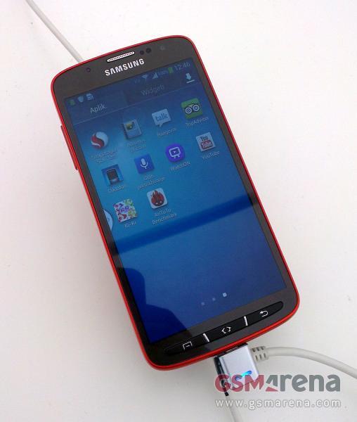 Samsung Galaxy S 4 Active front leak