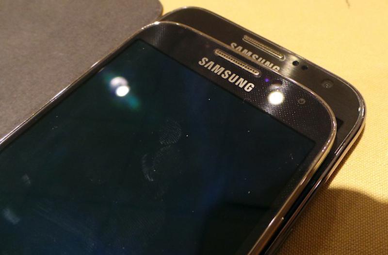 Samsung logo Galaxy S 4
