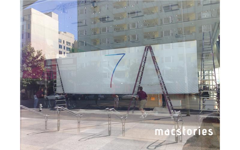 iOS 7 banner WWDC Moscone West