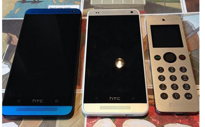 Blue HTC One in the wild