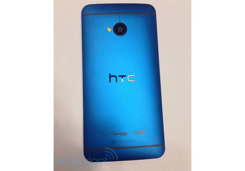 Vivid Blue HTC One Verizon rear