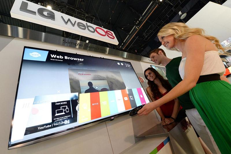 LG webOS Smart TV official CES 2014