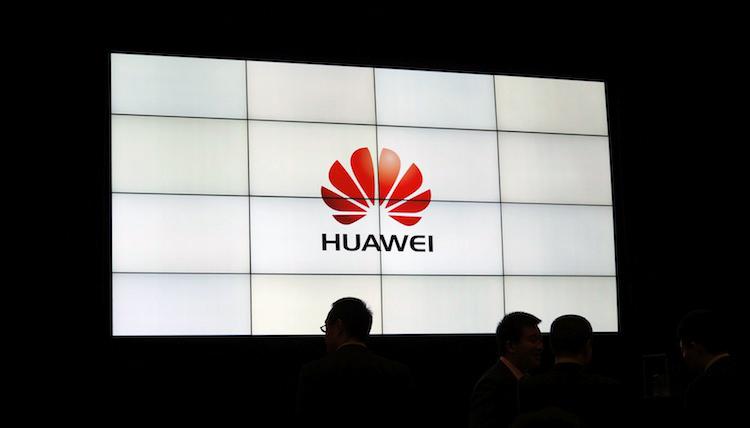 Huawei logo CES 2013