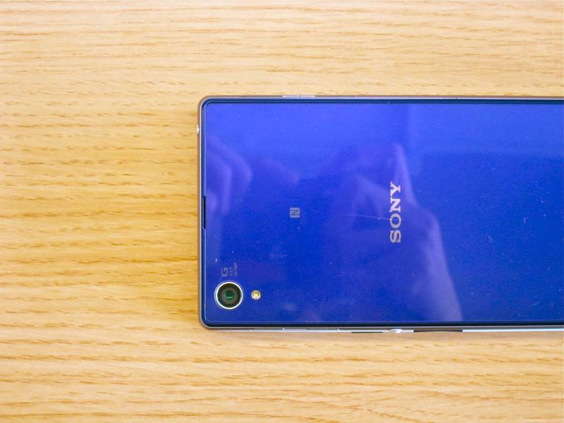 OnePlus One Sony Xperia Z1