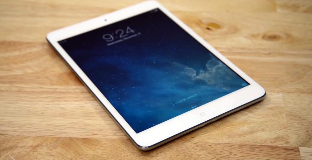 iPad mini with Retina display white front