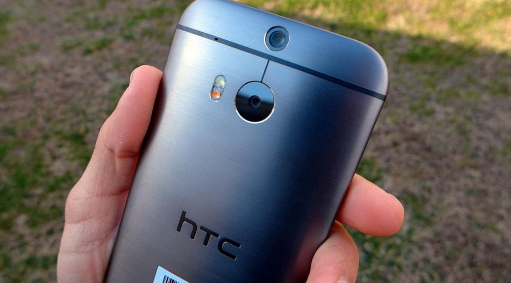 HTC One M8 rear