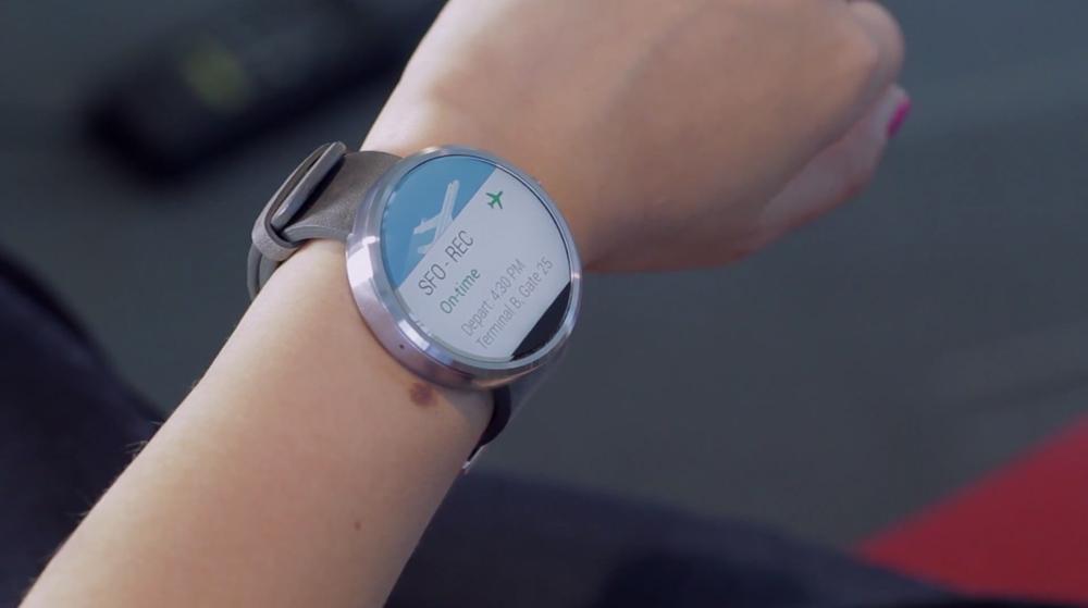 Motorola Moto 360 flight info Android Wear