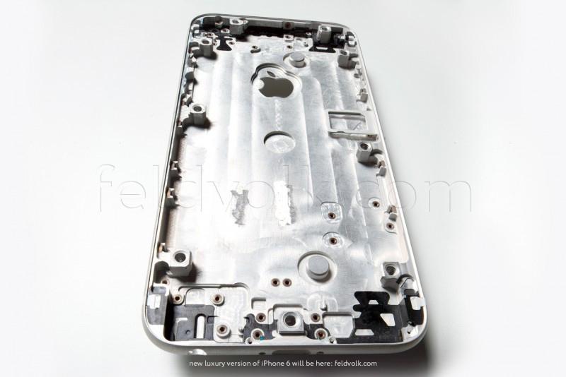 iPhone 6 rear panel silver inside