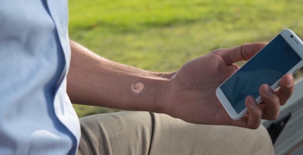 Moto X digital tattoo Motorola VivaLnk