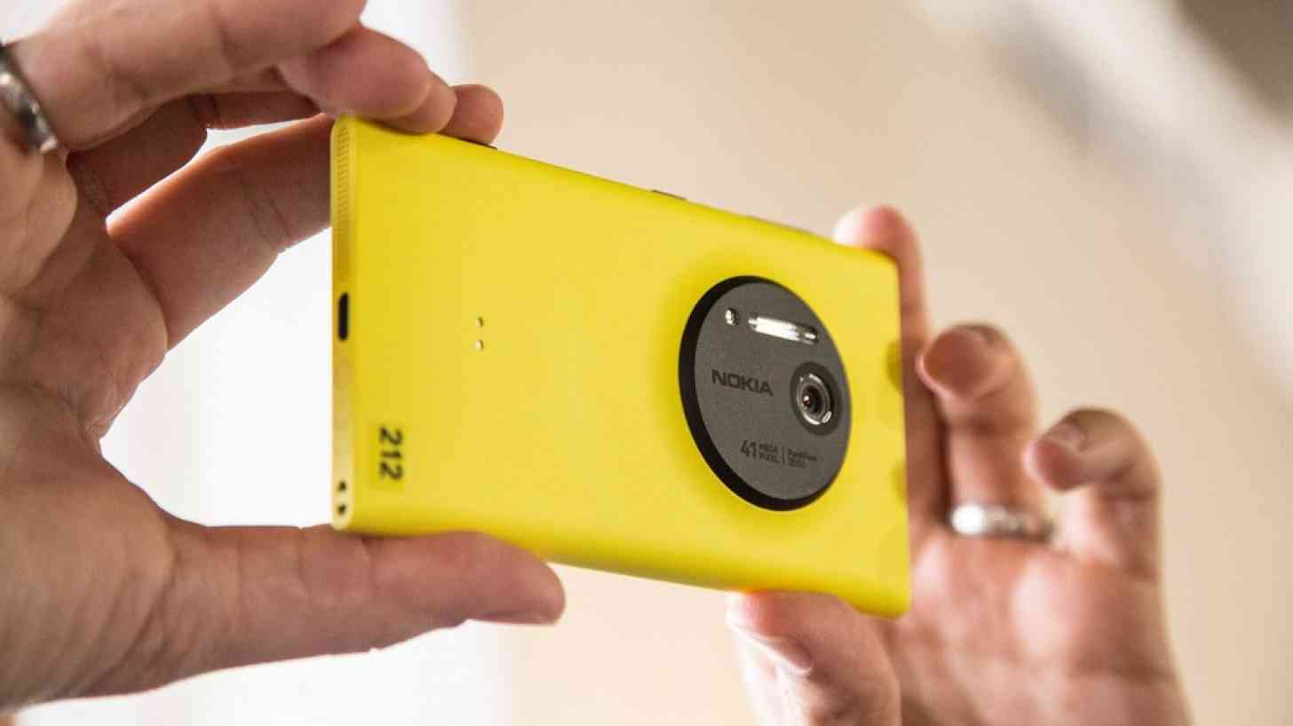 Телефон с большой камерой. Nokia Lumia a1020 Camera. Нокия 41 мегапиксель. Nokia с 41 мегапиксельной камерой. Nokia с камерой 41 мегапиксель.