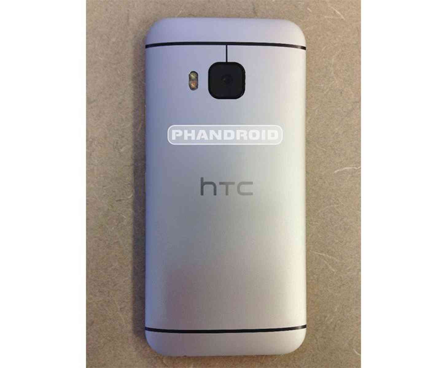 HTC One M9 rear leak