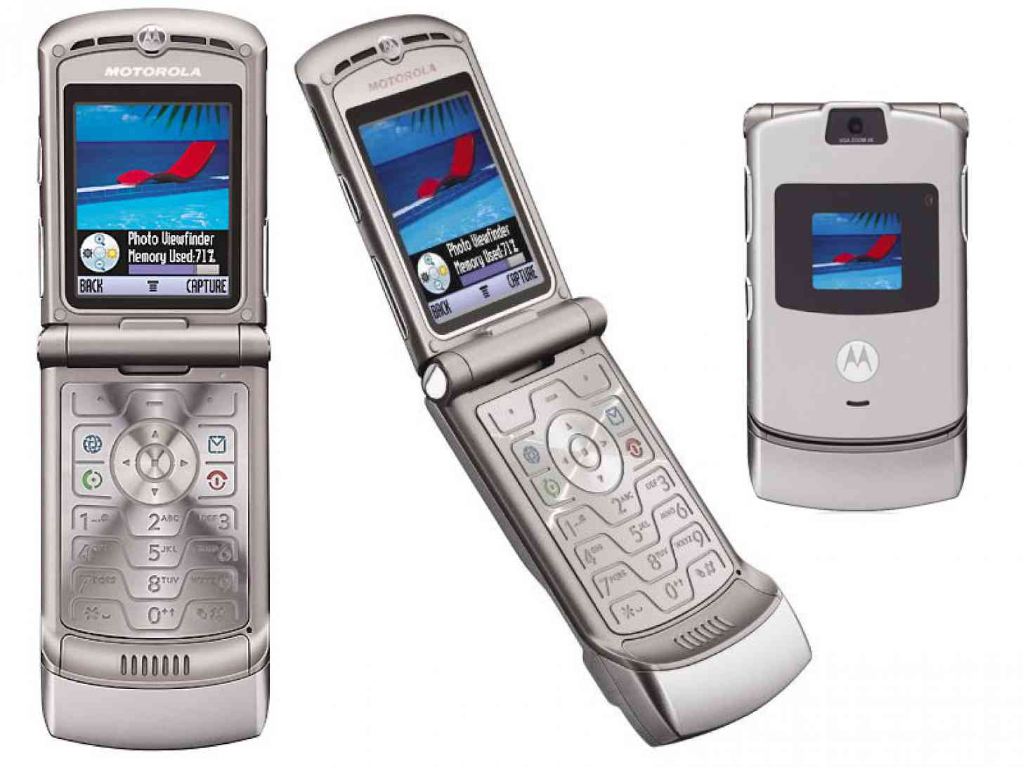 Лучший телефон 2004. Motorola RAZR v3. Моторола раскладушка RAZR v3. Motorola RAZR v3 2004. Motorola RAZR 3.