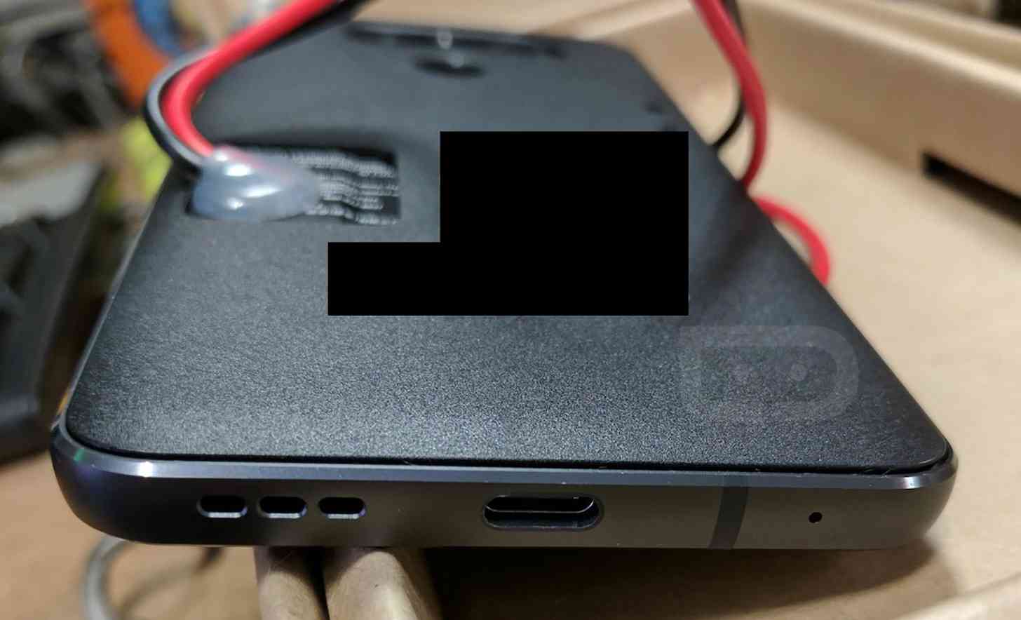 LG G6 prototype leak bottom
