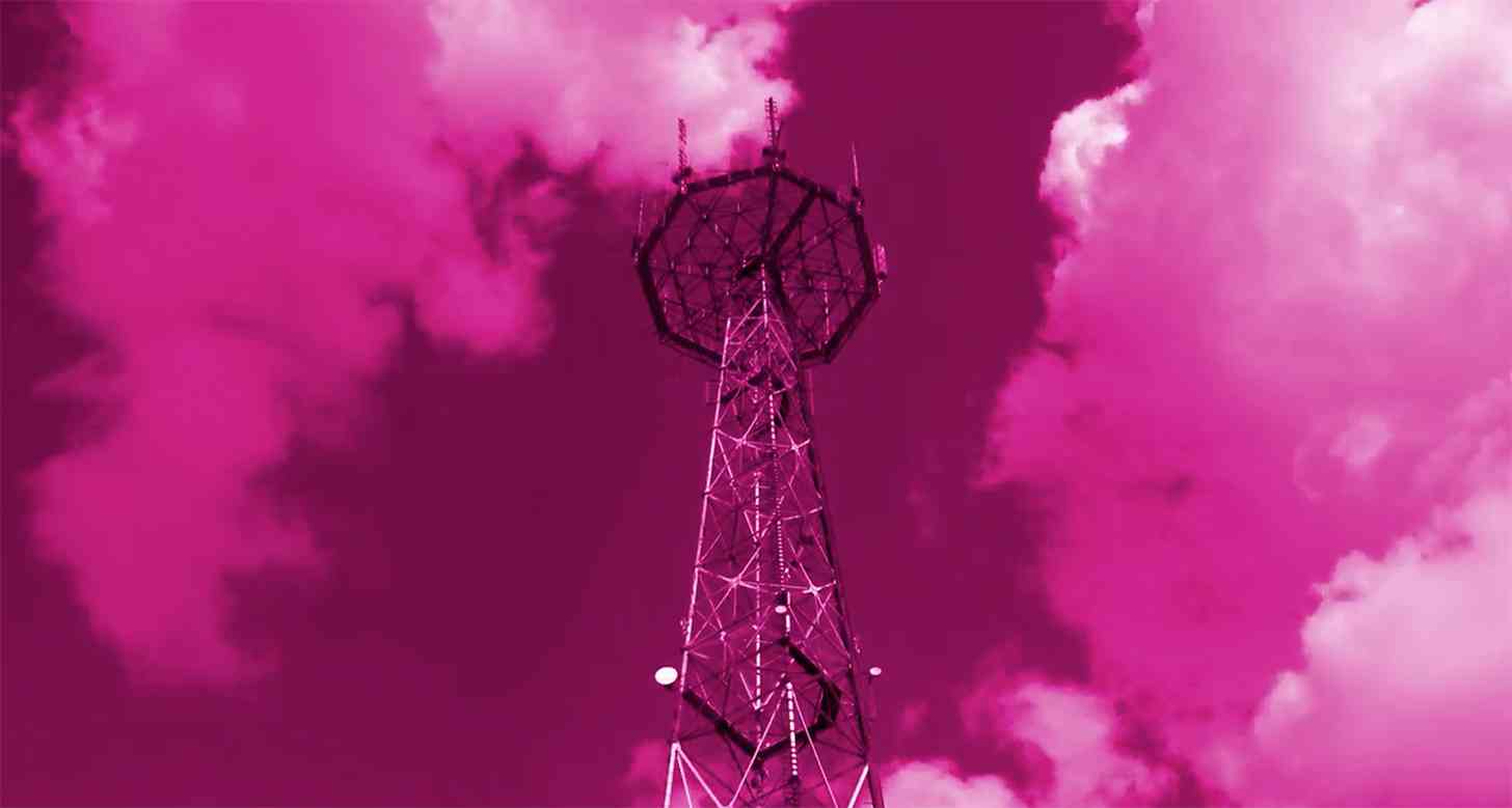 T-Mobile magenta tower