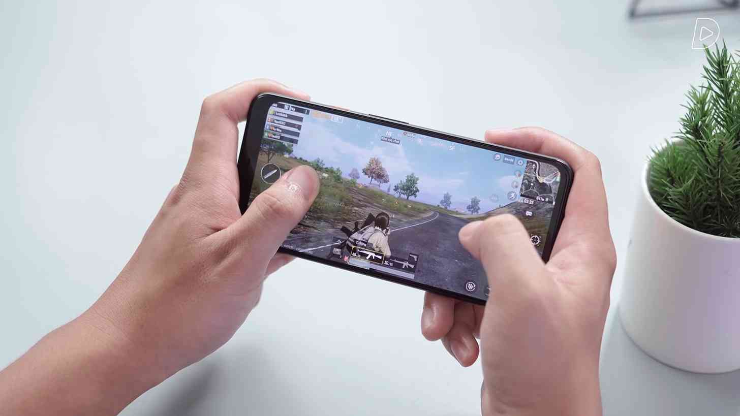 Pixel 4 XL gaming PUBG Mobile