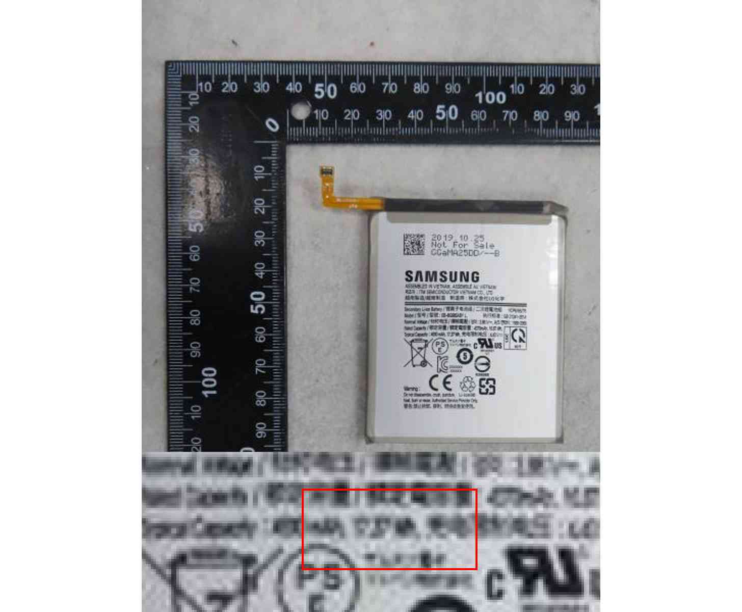Samsung Galaxy S11 battery leak