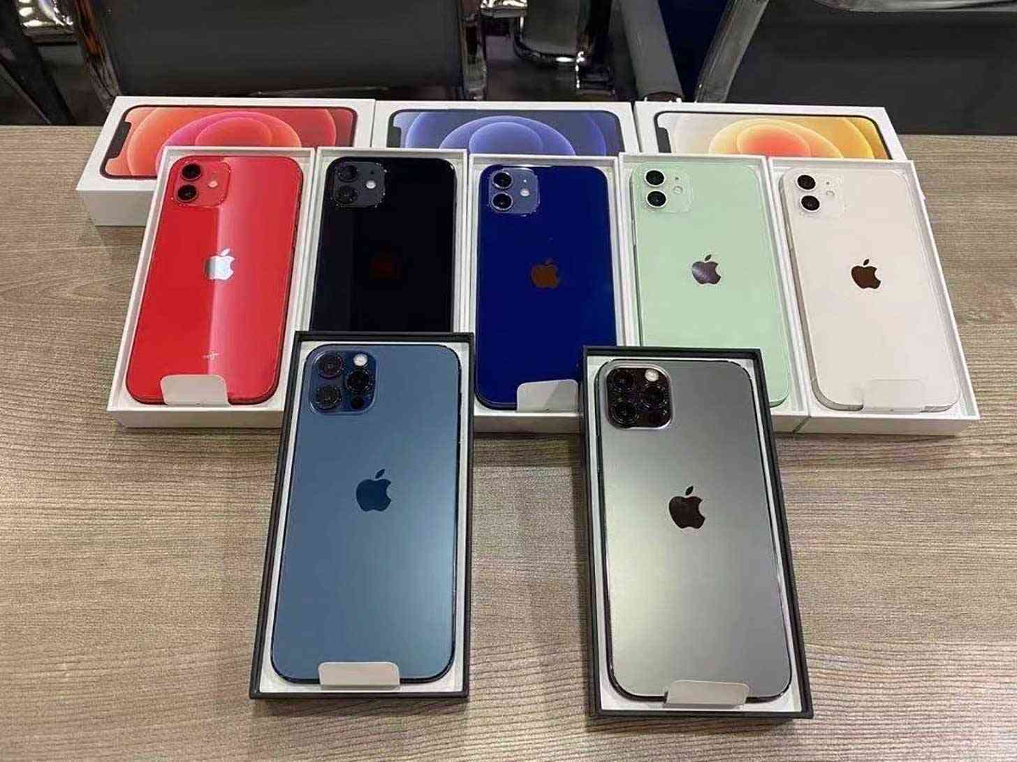iPhone 12, iPhone 12 Pro colors