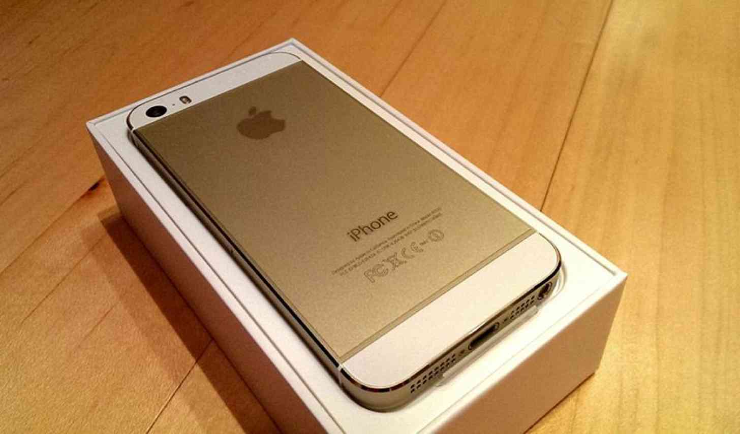 Gold iPhone 5s rear