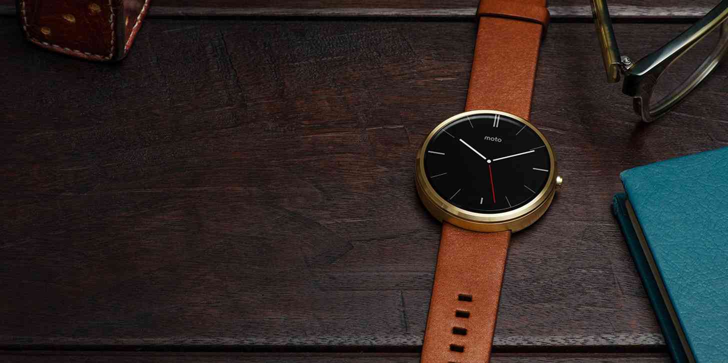 Moto 360 gold leather