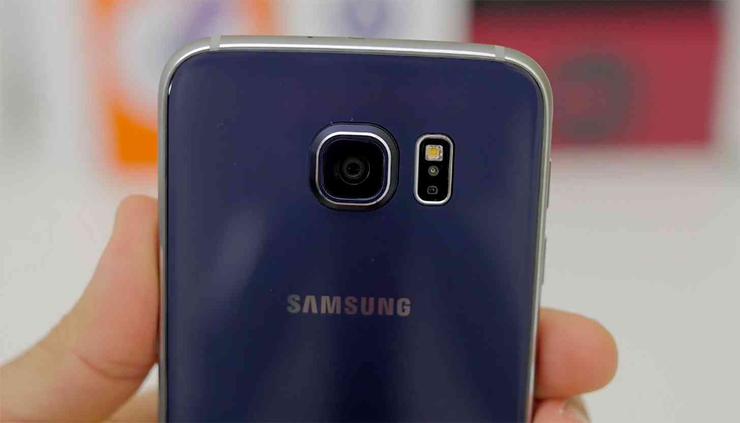 Samsung Galaxy S6 rear close