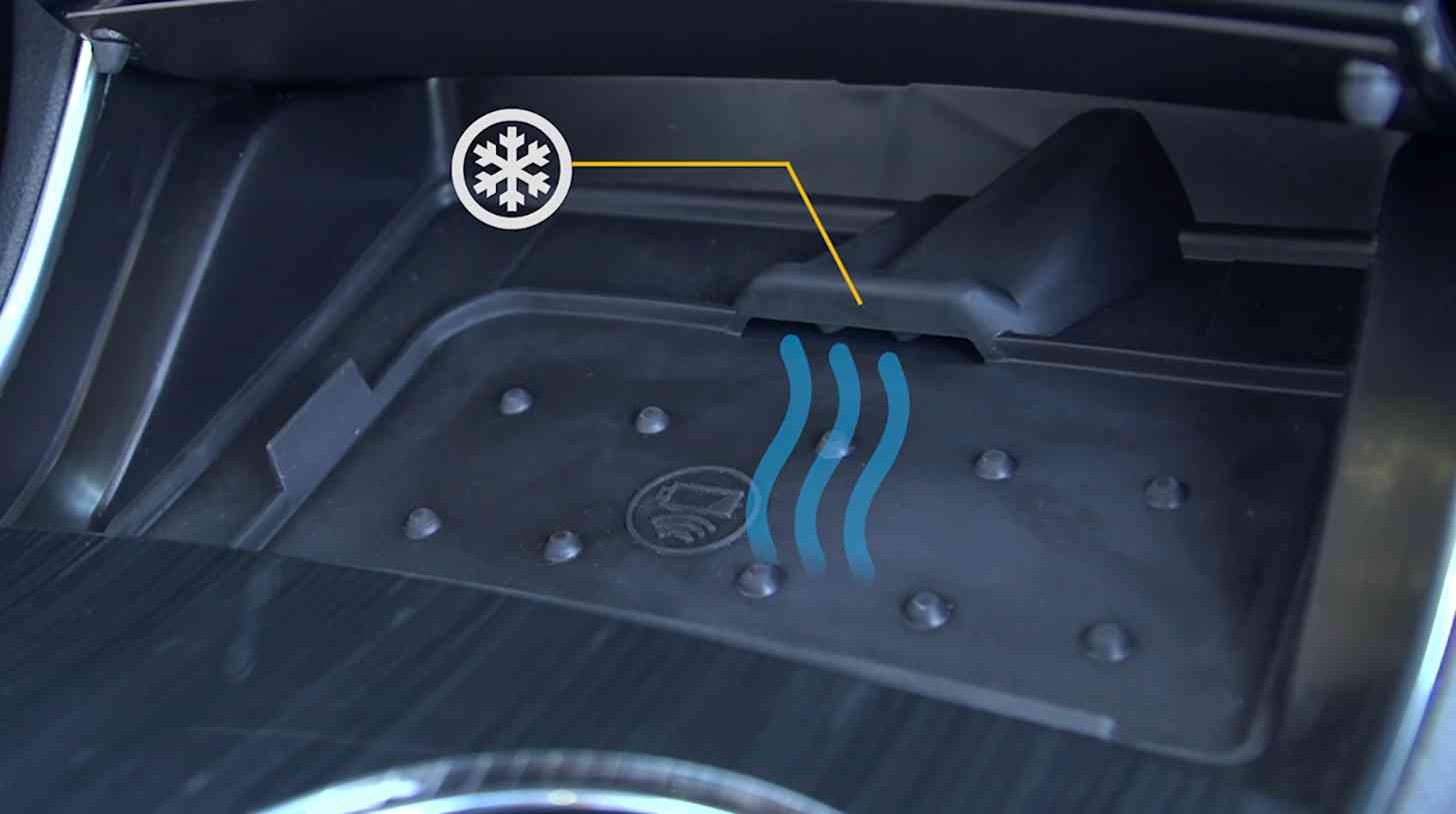 Chevrolet Active Phone Cooling system