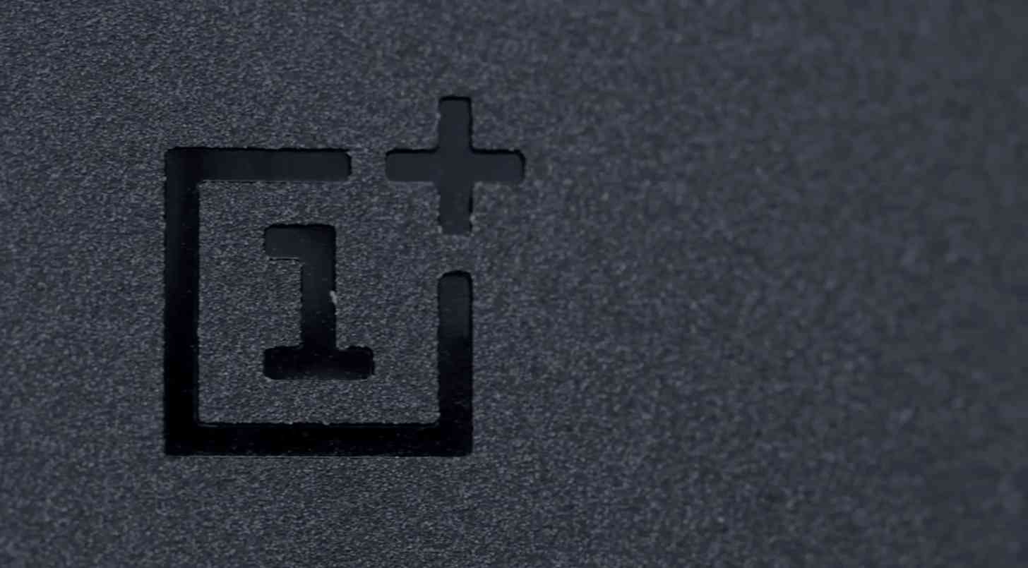 OnePlus logo rear One