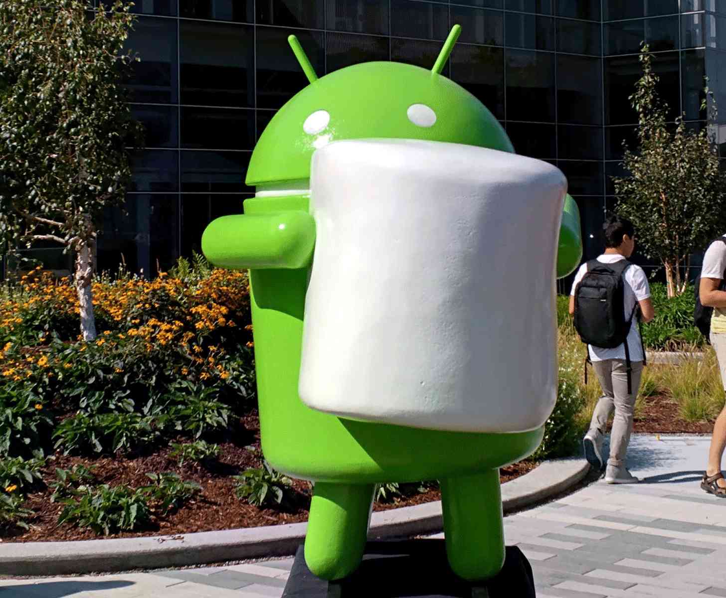 Android Marshmallow statue Google campus large
