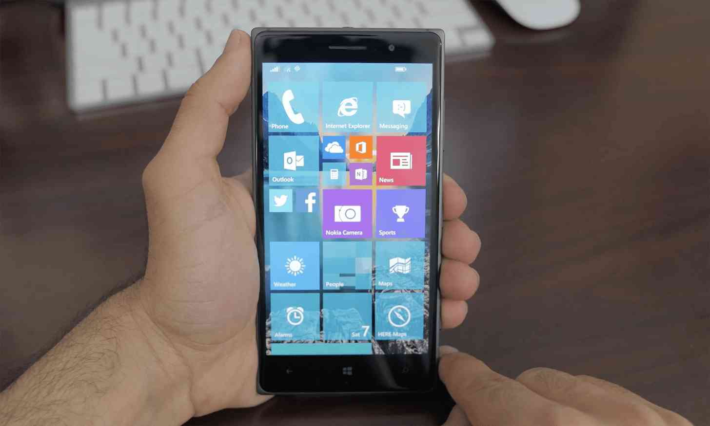 Windows 10 Mobile Lumia 830