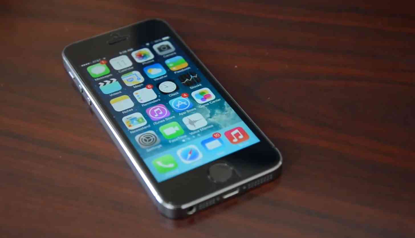 iPhone 5s Space Gray large