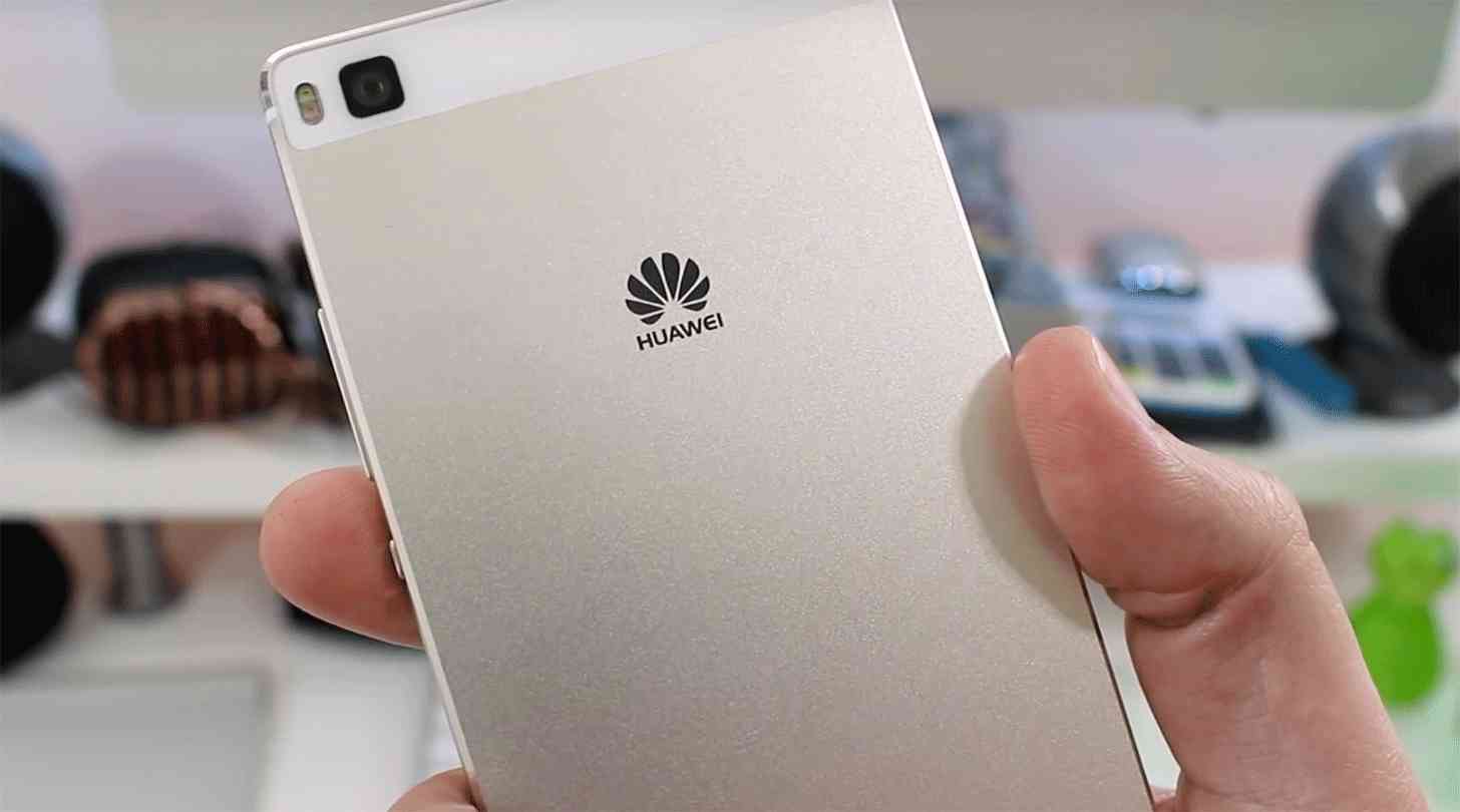 Huawei P8 rear review