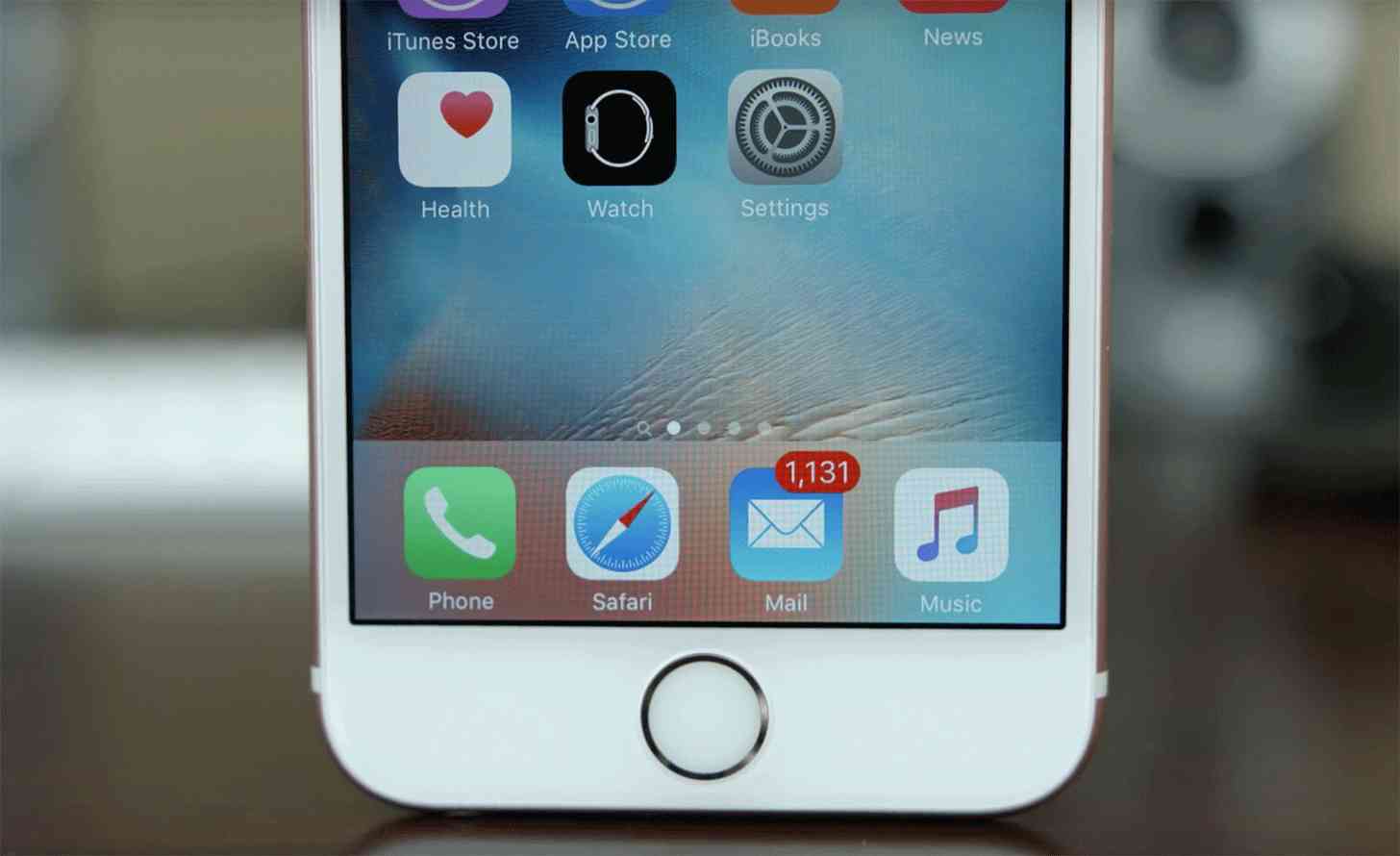 iPhone 6s review home button