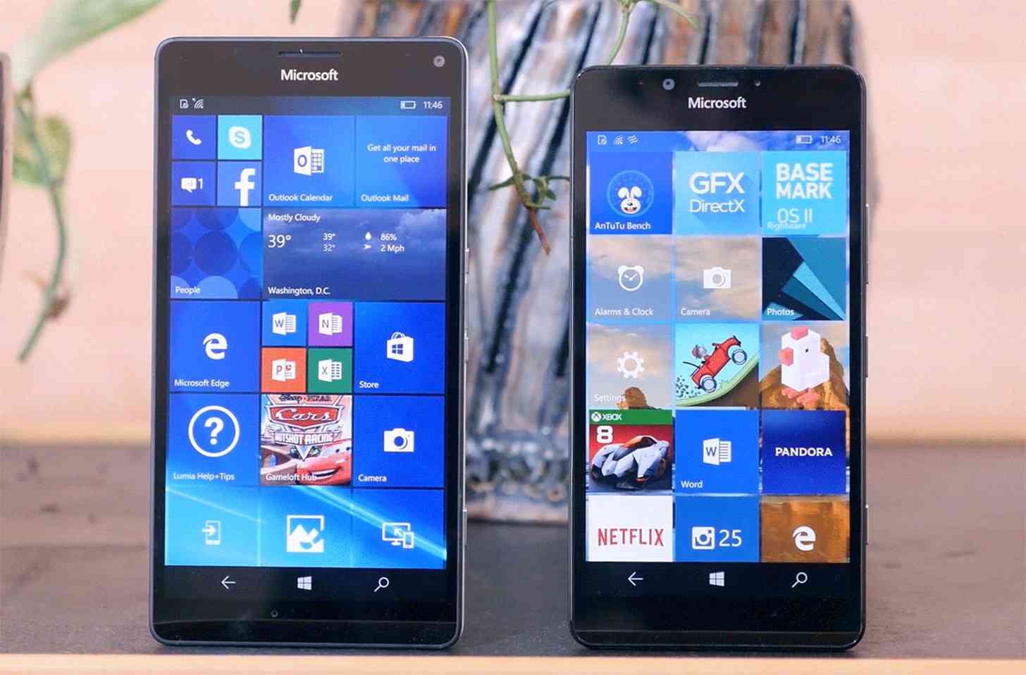 Microsoft Lumia 950 XL, Lumia 950 comparison