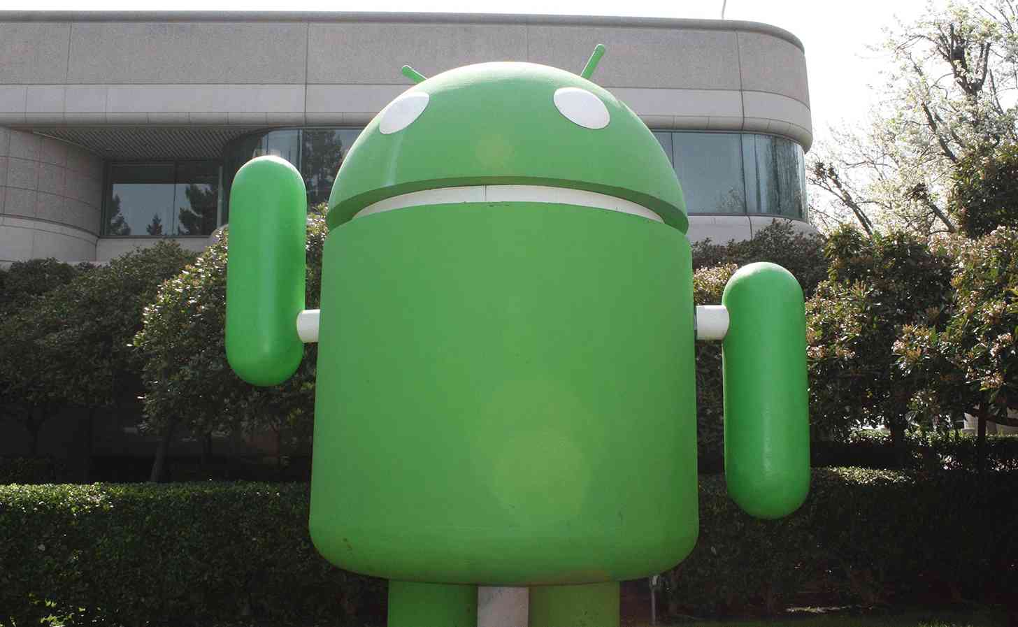 Android statue Google HQ