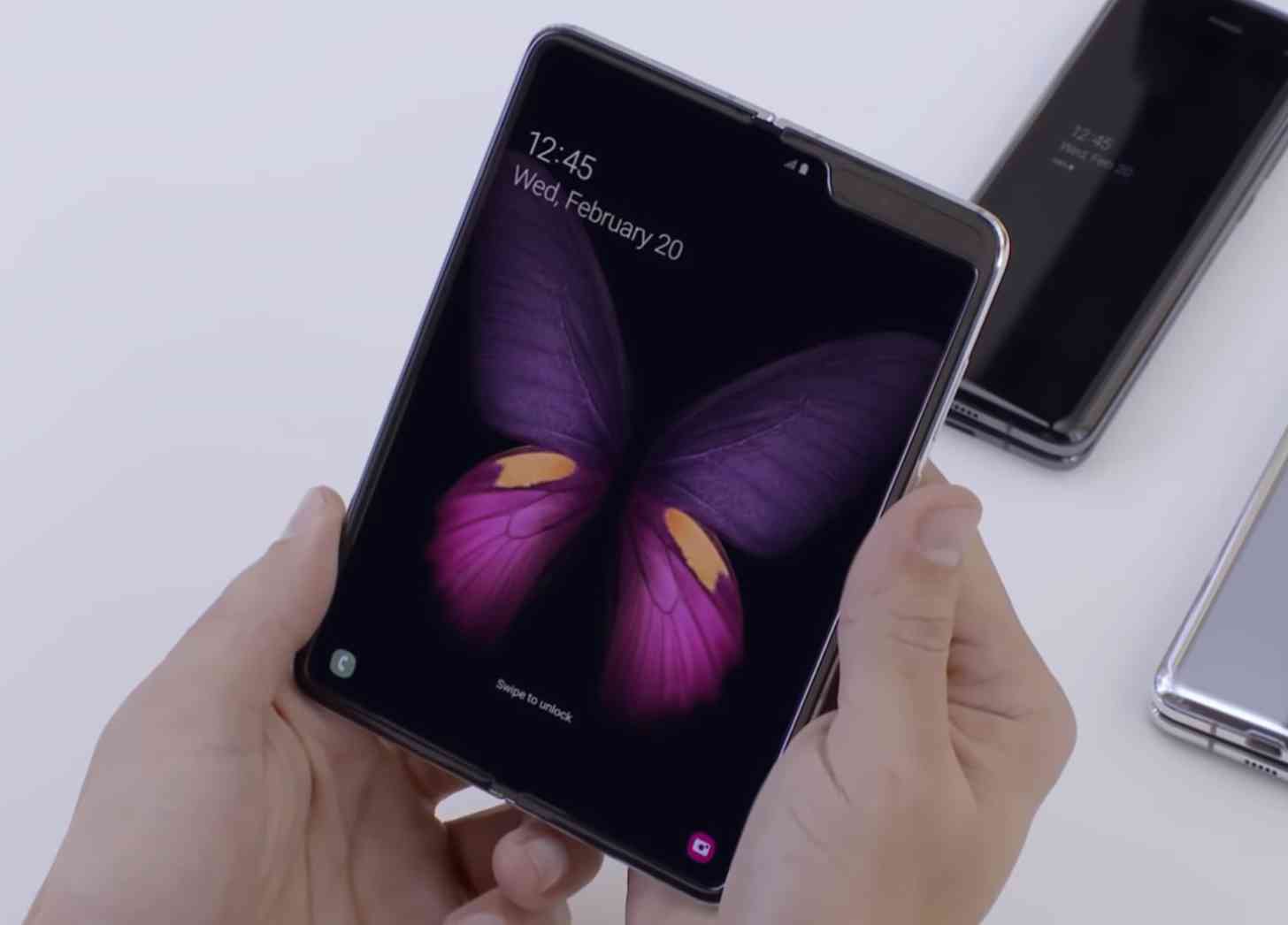 Samsung Galaxy Fold hands-on
