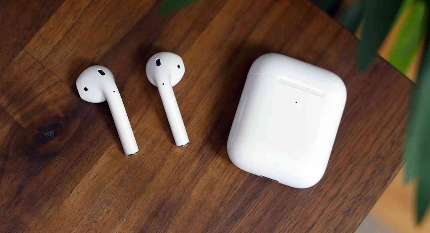 AirPods 2 unboxing