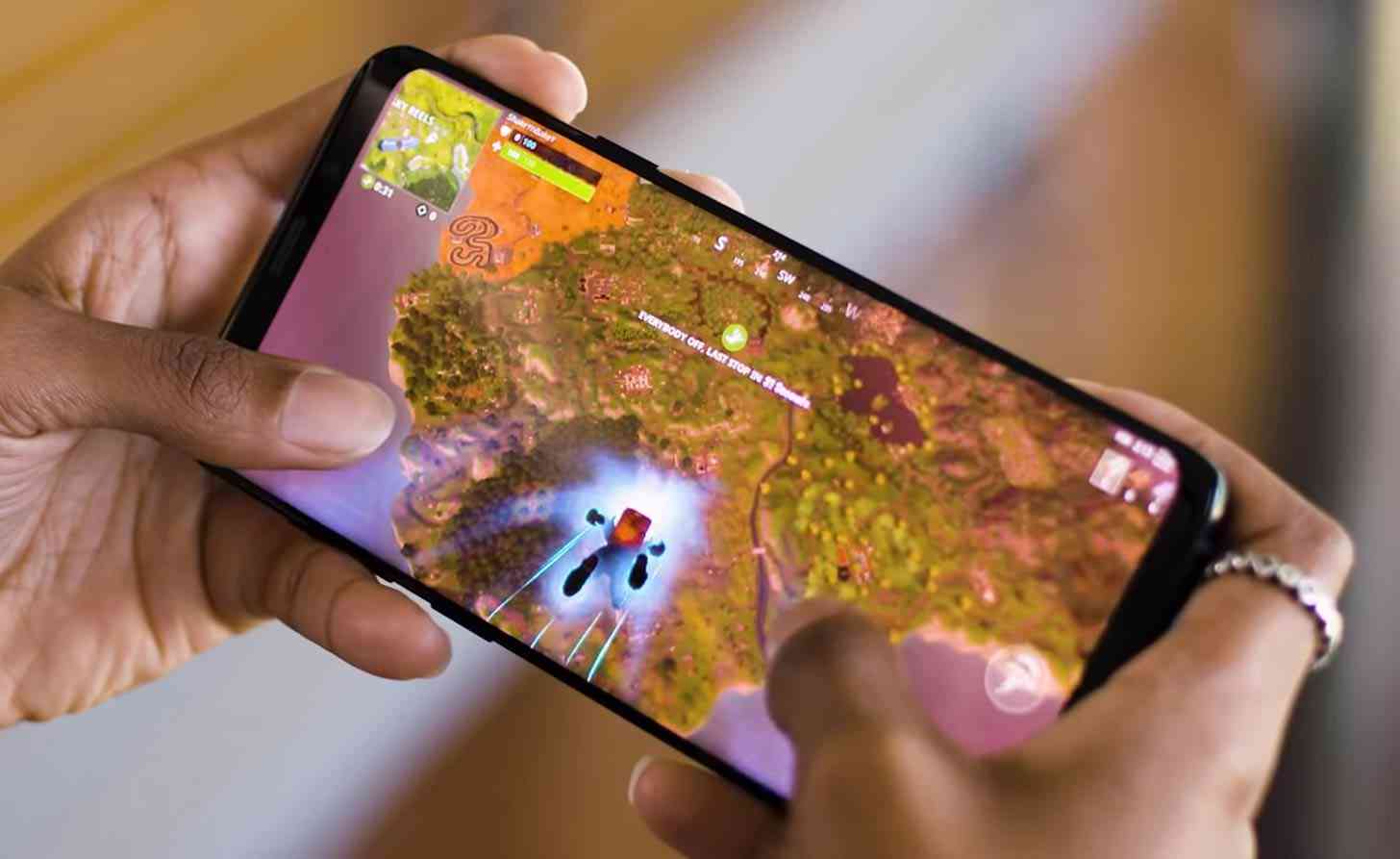 Fortnite for Android playing
