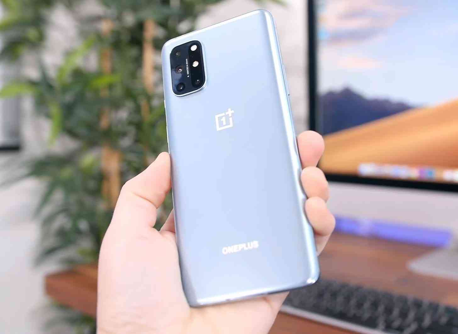OnePlus 8T hands-on video