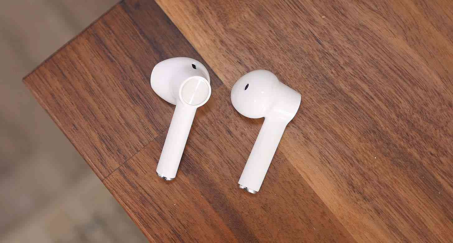 Oneplus discount $1 earbuds